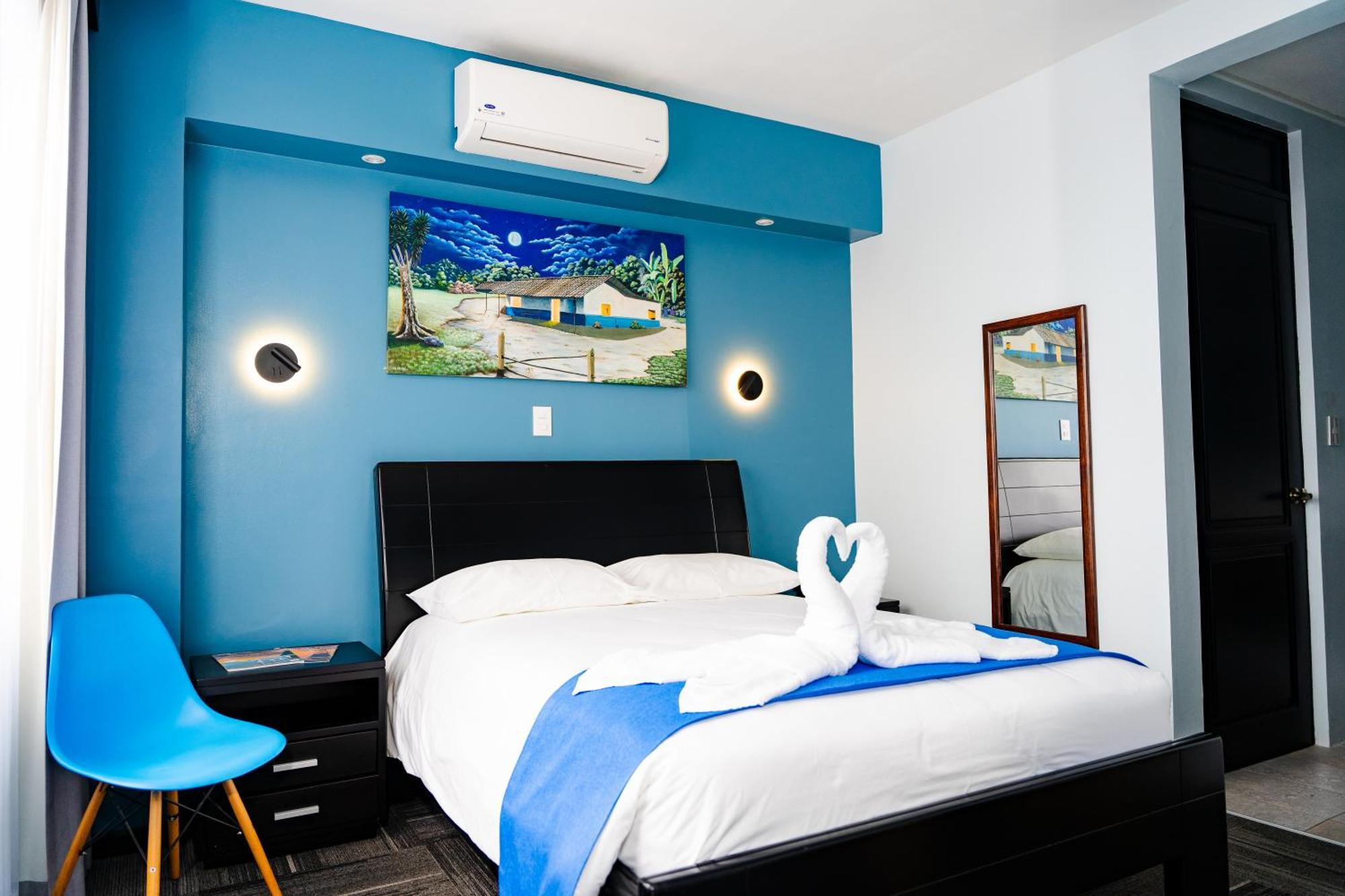 Hotel Luckys San Isidro De El General エクステリア 写真